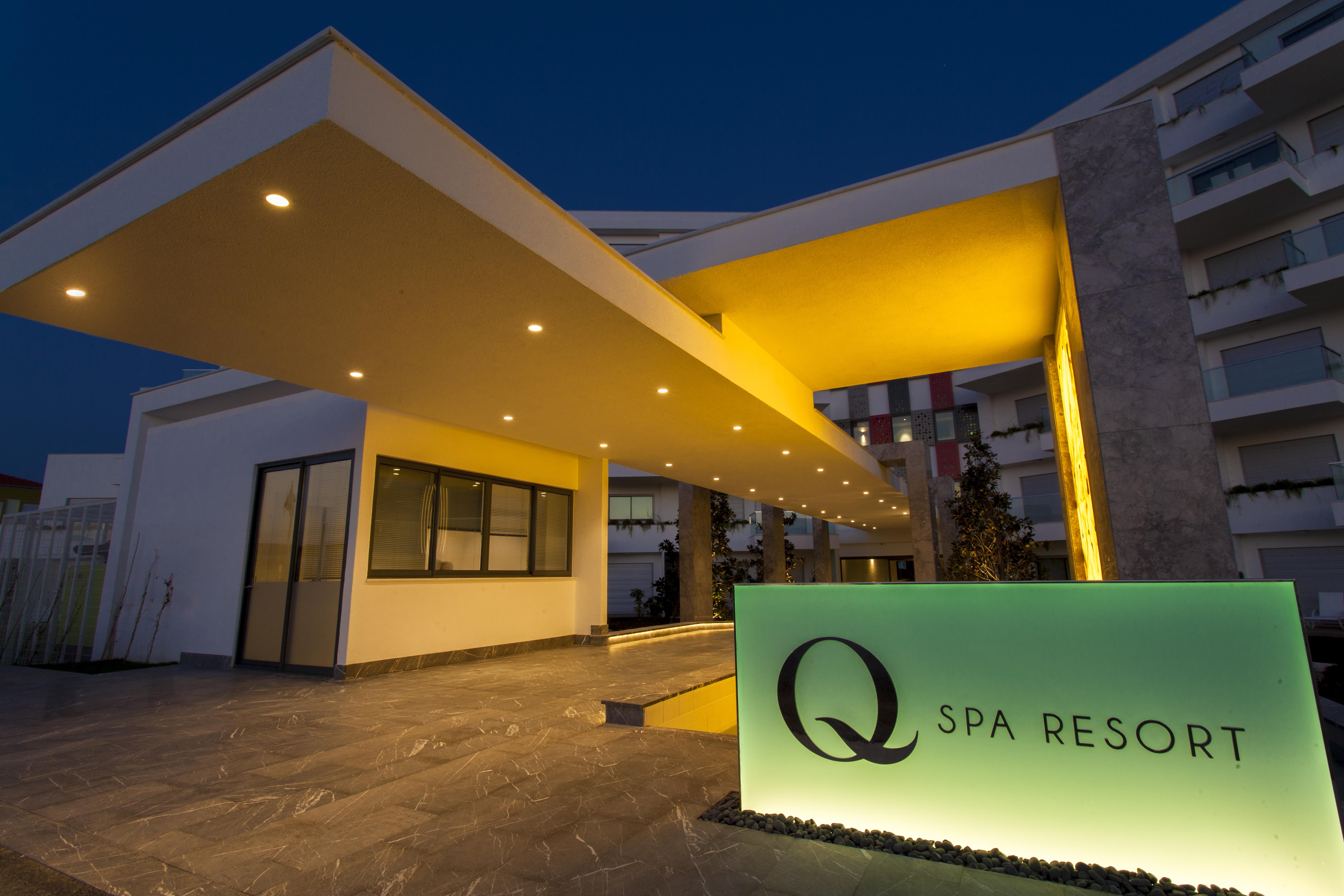 Q SPA Resort Side Exterior foto